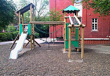 Spielplatz Bau Wernigerode 360x250